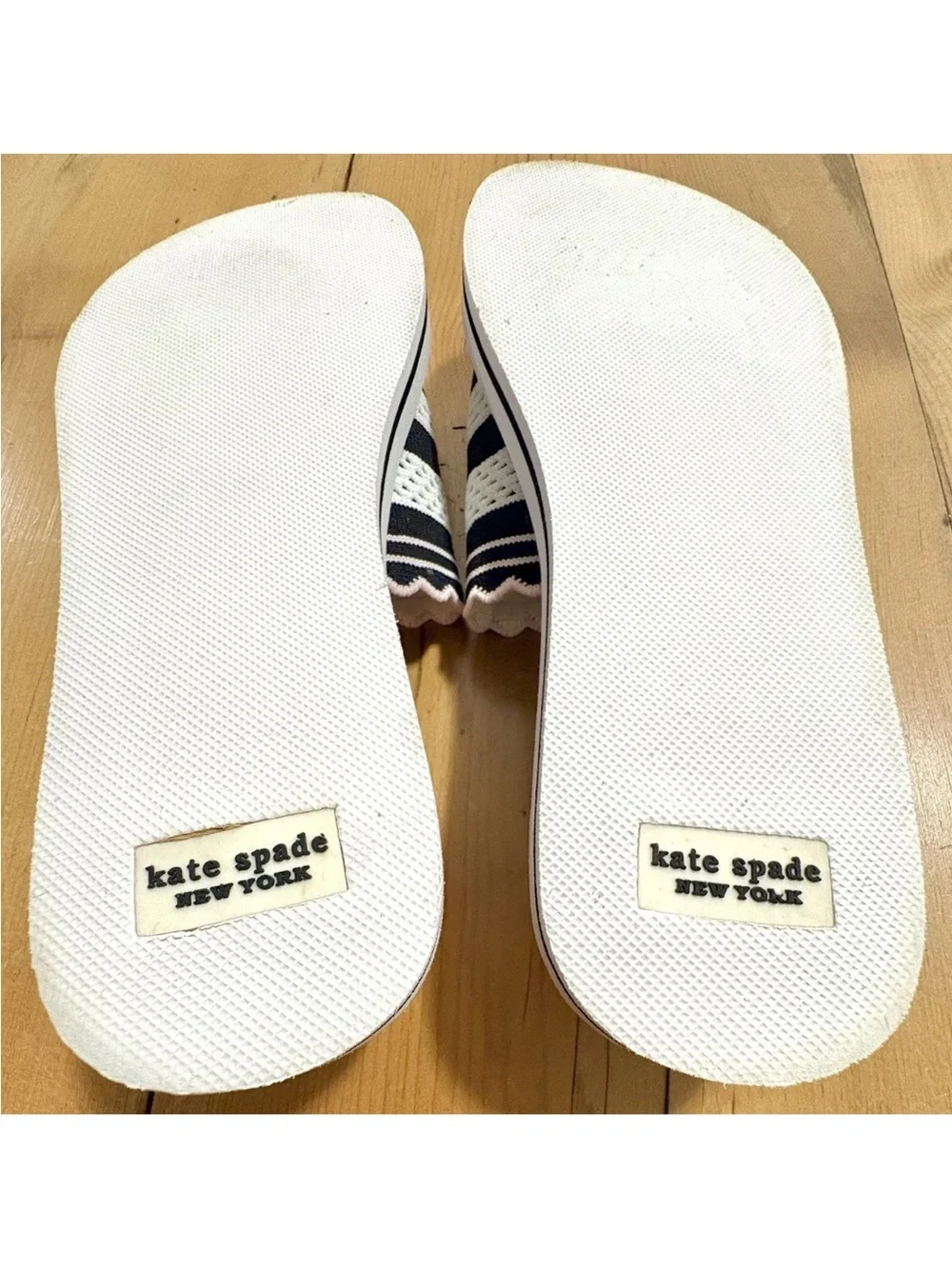 Kate Spade NY Festival Slide Sandal - 8.5 White Black Pink Knit Fabric